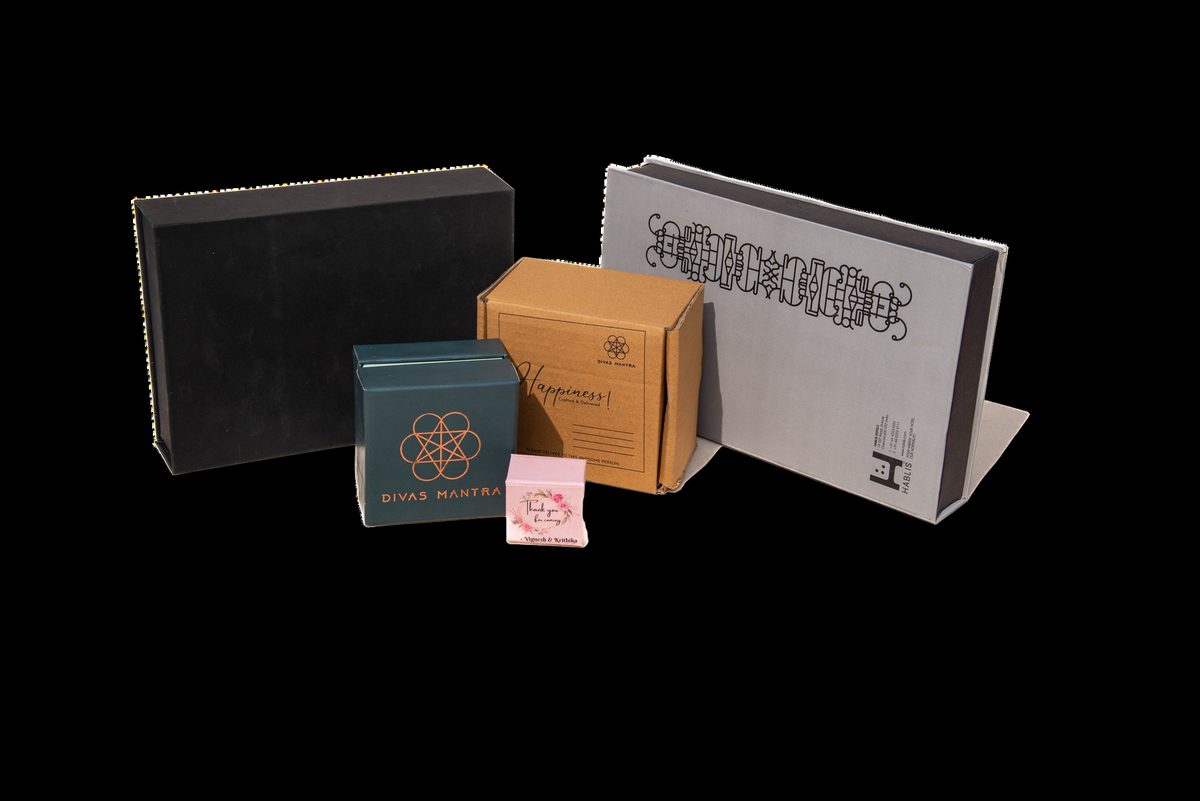 Custom printed rigid and corrugated boxes